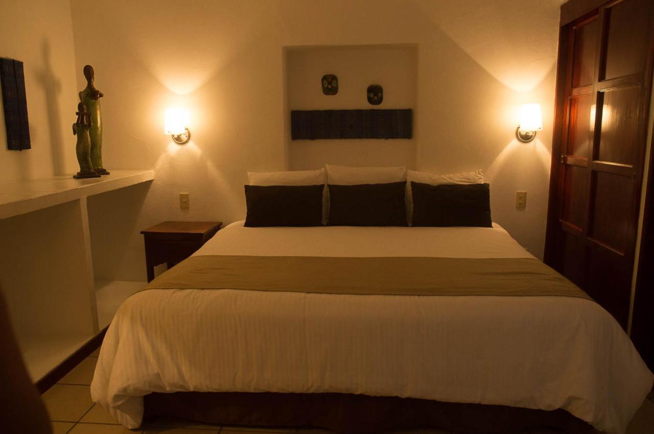 Las Mariposas Hotel & Studios Oaxaca Экстерьер фото