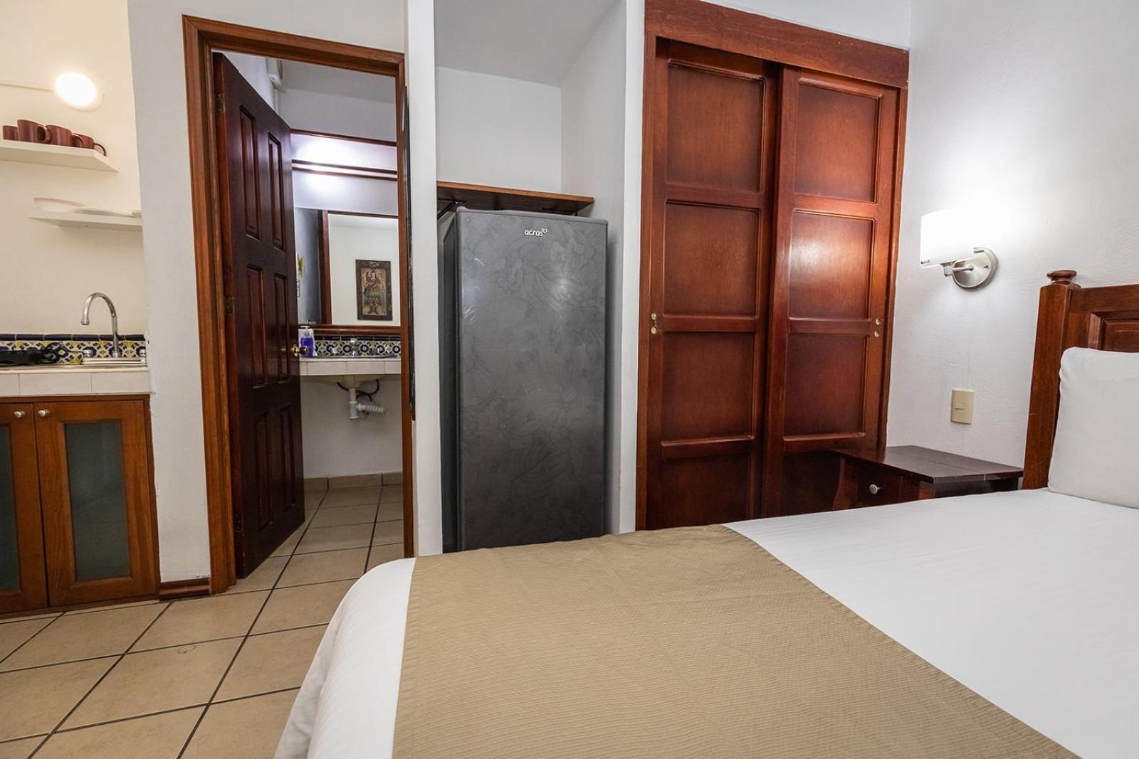 Las Mariposas Hotel & Studios Oaxaca Экстерьер фото