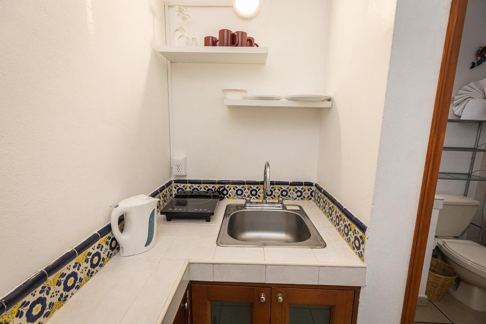 Las Mariposas Hotel & Studios Oaxaca Экстерьер фото