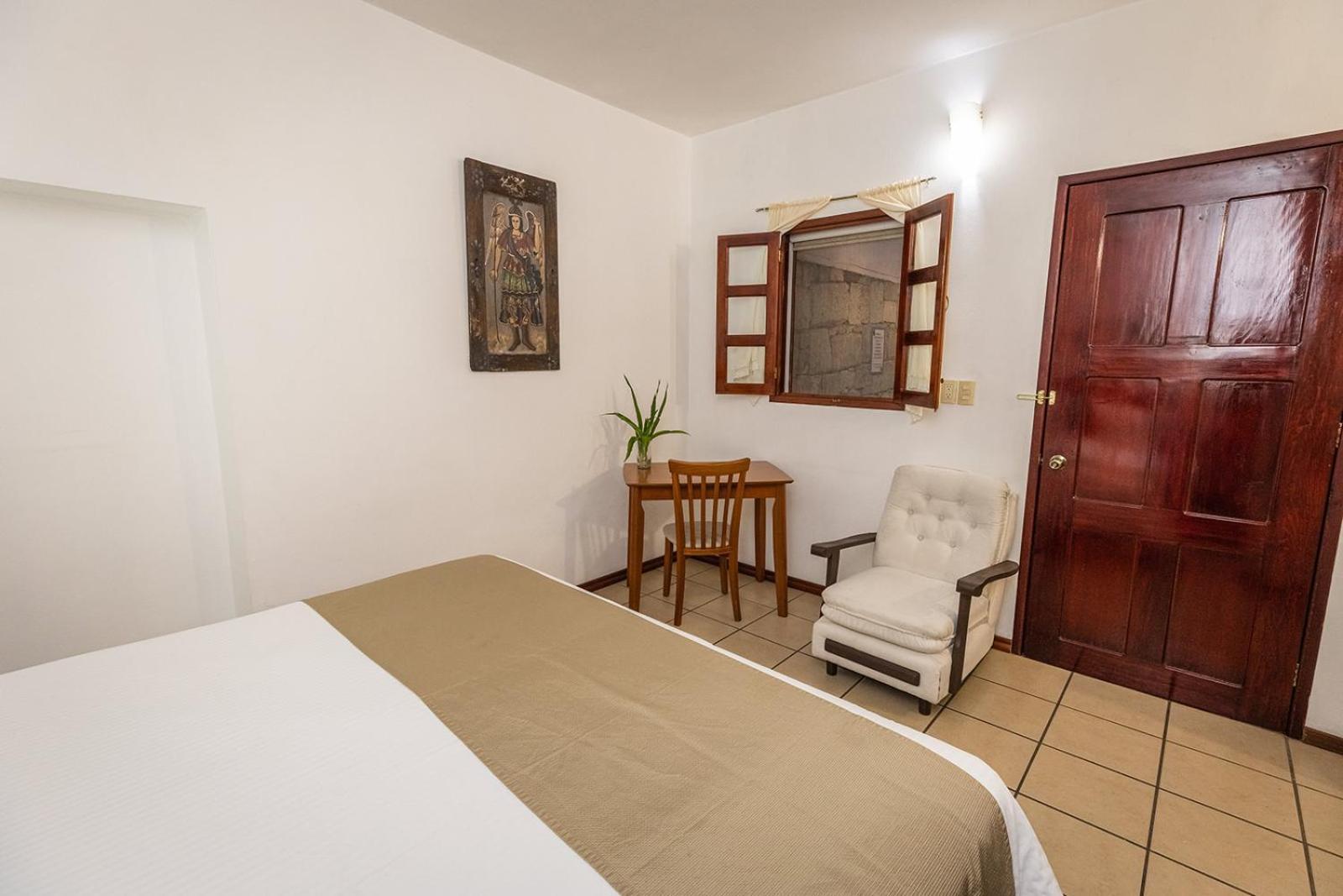 Las Mariposas Hotel & Studios Oaxaca Экстерьер фото